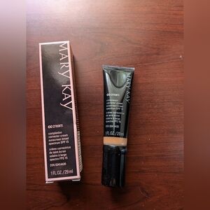 Mary Kay CC Cream - Broad Spectrum SPF 15 - Deep 1 fl oz NEW